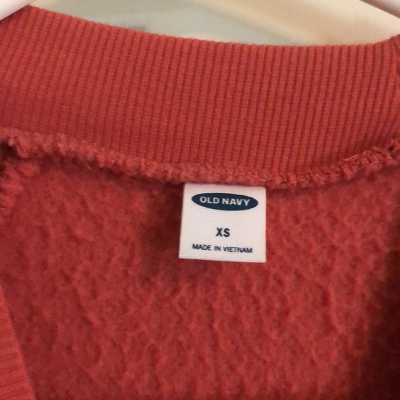 Old Navy Fleece Crewneck Pullover - Picture 3 of 3